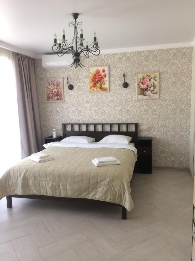 Guest House Гости Pizunda Ngoại thất bức ảnh