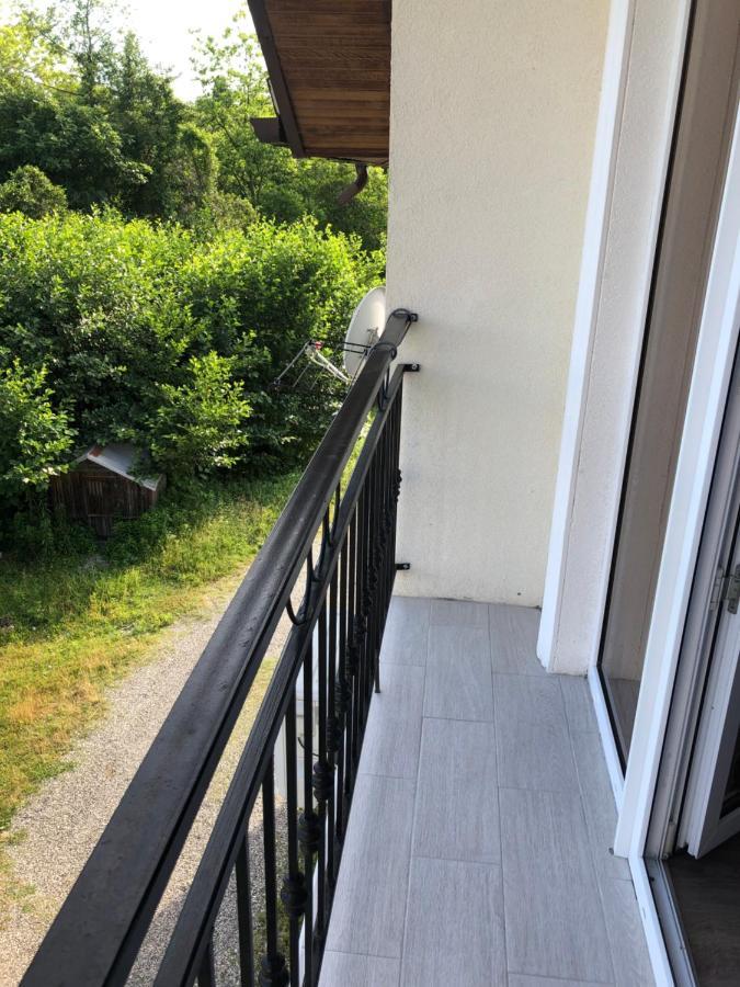 Guest House Гости Pizunda Ngoại thất bức ảnh