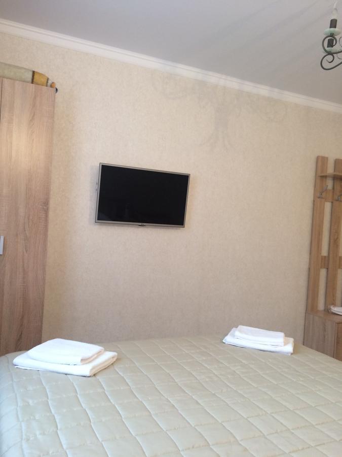 Guest House Гости Pizunda Ngoại thất bức ảnh