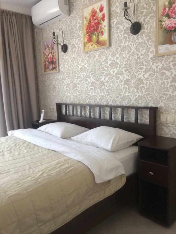 Guest House Гости Pizunda Ngoại thất bức ảnh