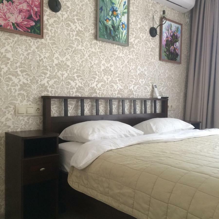 Guest House Гости Pizunda Ngoại thất bức ảnh