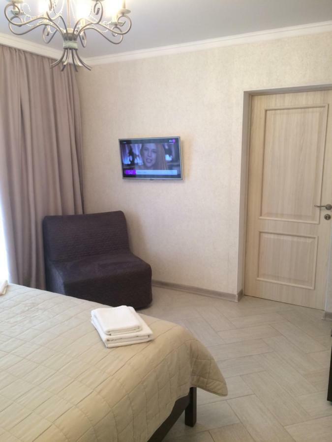 Guest House Гости Pizunda Ngoại thất bức ảnh